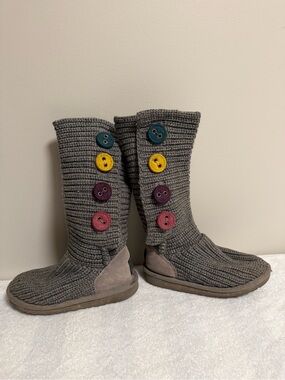 UGG Kids Gray Knit Button-Accent Boots